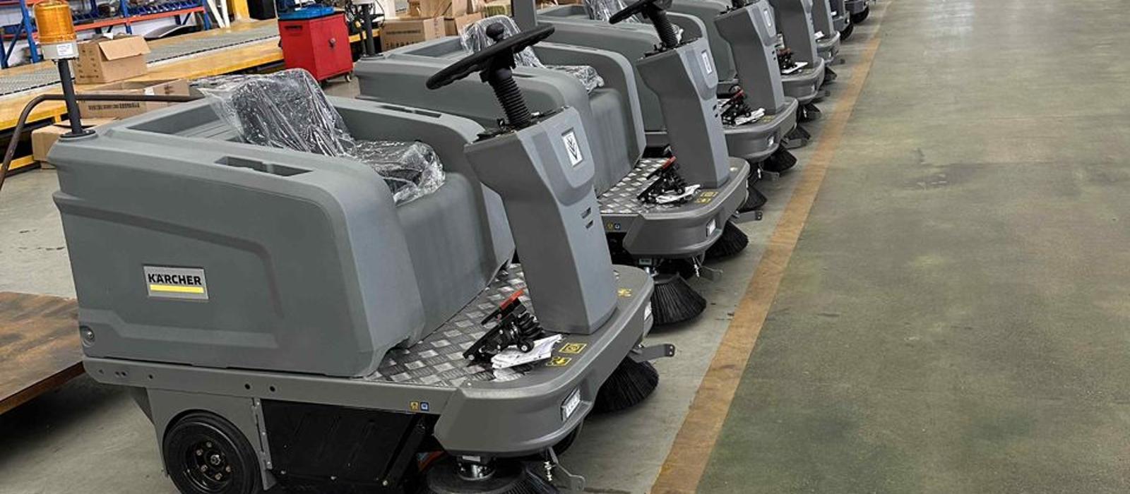 Compact Ride-On Road Sweeper